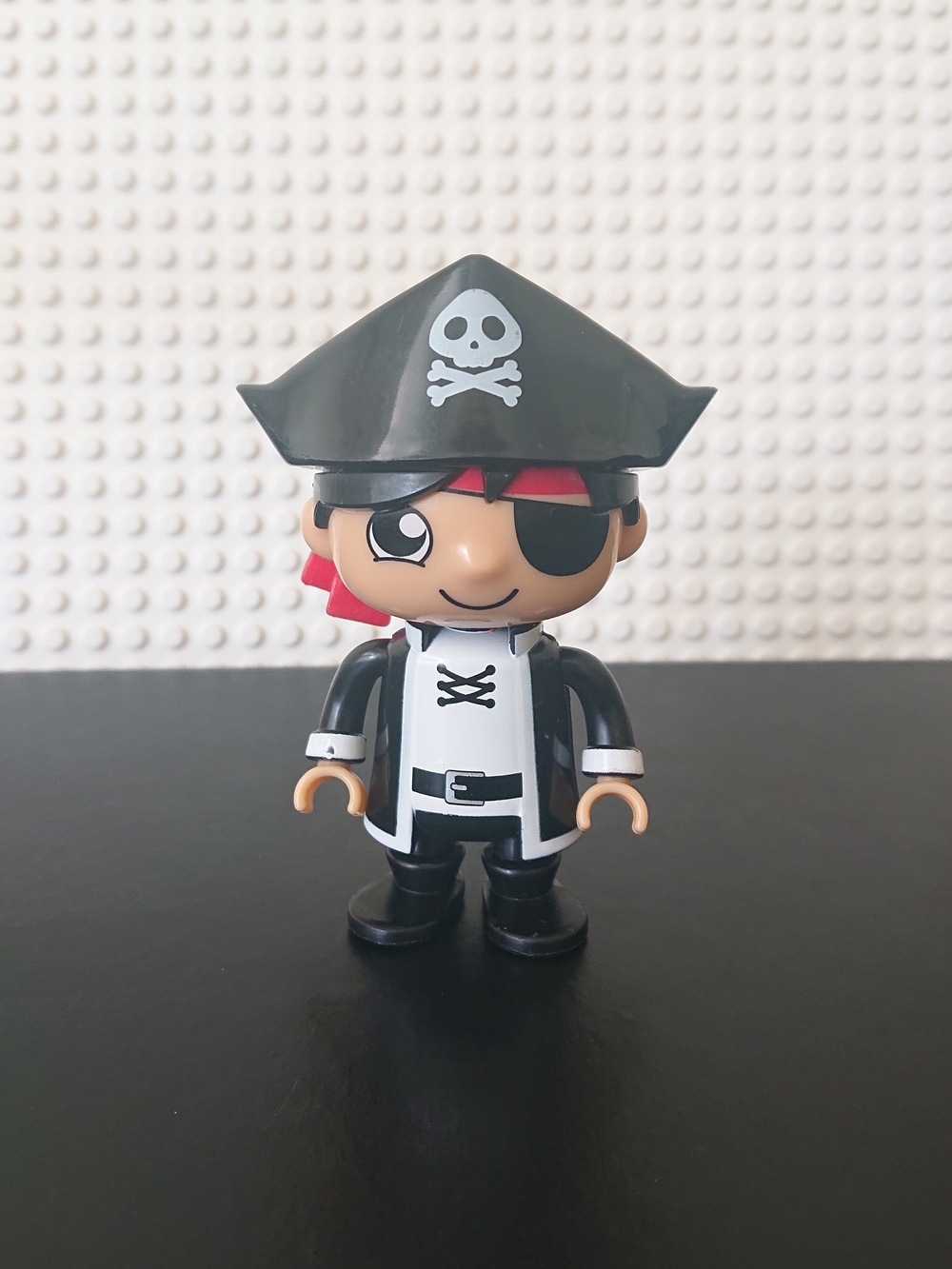 Remka - Ryan's World - 3" Pirate Captain Ryan Figure